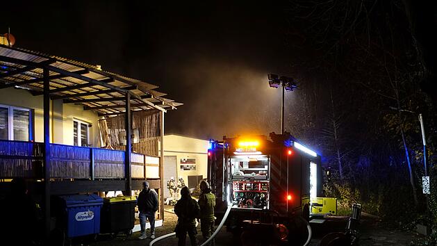 Lagerhallen-Brand in Haßfurt