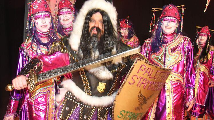 Dschinghis Khan feierte mit seinen Damen.