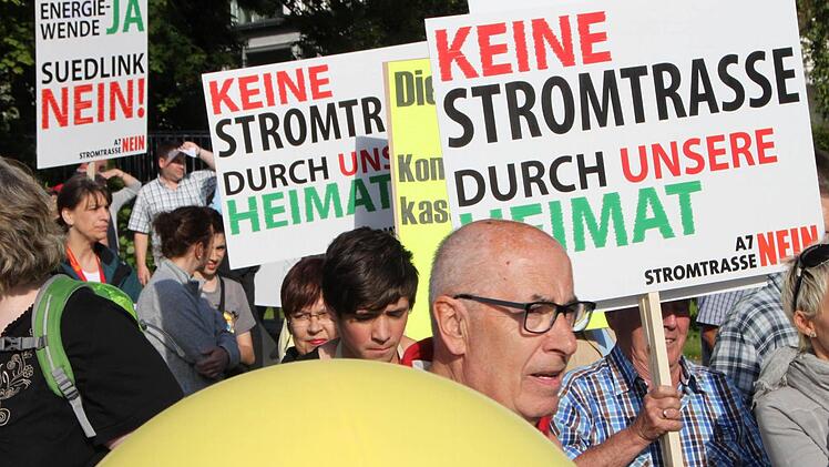 Etwa 250 Demonstranten strömten Anfang Juni zu einer Demo nach Bad Brückenau. Foto: Ulrike Müller