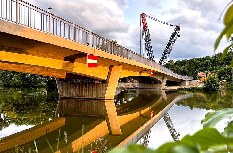Neue Buger Brücke in Bamberg feierlich eröffnet - "Verkehr rollt wieder":