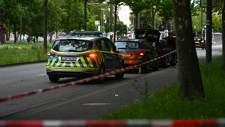 Mädchen bei Attacke vor Haus in Halle verletzt