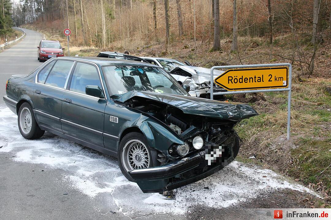 Unfall in Coburg mit drei Verletzten