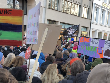 Demo gegen Rechts in Hamburg am Jungfernstieg 19.01.2024