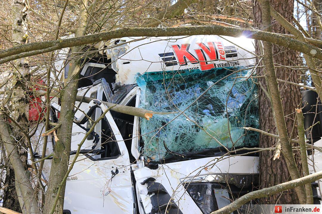 Schwerer Lkw-Unfall bei Stadelhofen
