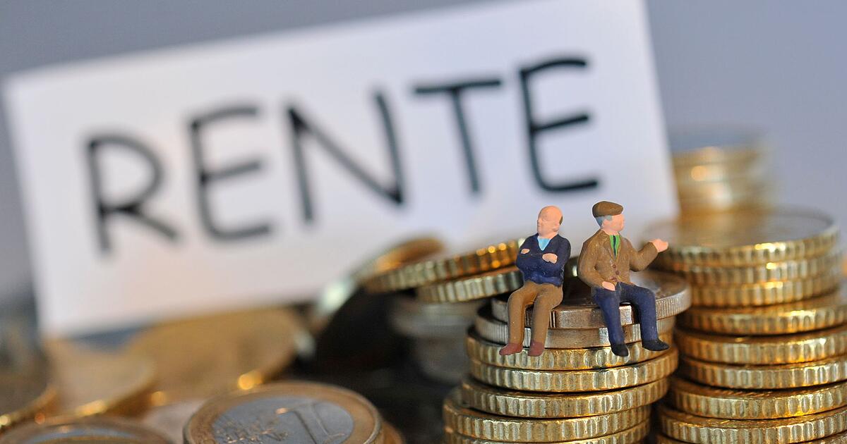 Pension increase table: This is how much more money there could be in 2027