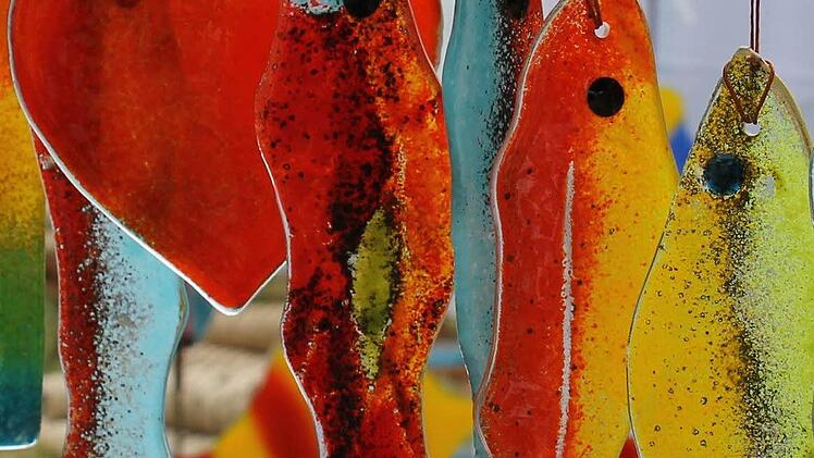 Bunte Schönheiten aus Glas.Foto: Janina Reuter