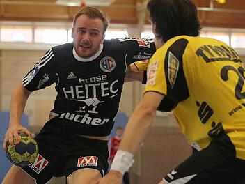 HC-Neuzugang Sigurbergur Sveinsson (l.) steuerte beim nH Cup drei Tore in zwei Spielen bei.   Foto: Sportfoto Zink
