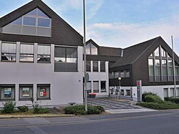 Im Rathaus Maroldsweisach werden Kommunalpolitik gemacht und die Geschicke der Marktgemeinde gelenkt.Helmut Will