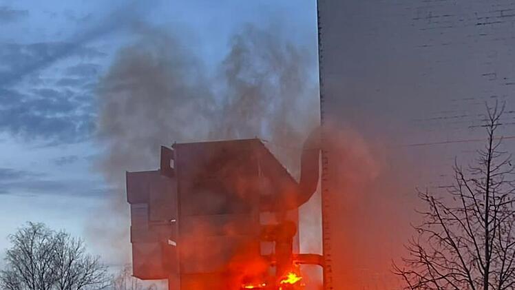 Oberwasungen: Brand in Schreinerei sorgt f&uuml;r f&uuml;nfstelligen Sachschaden