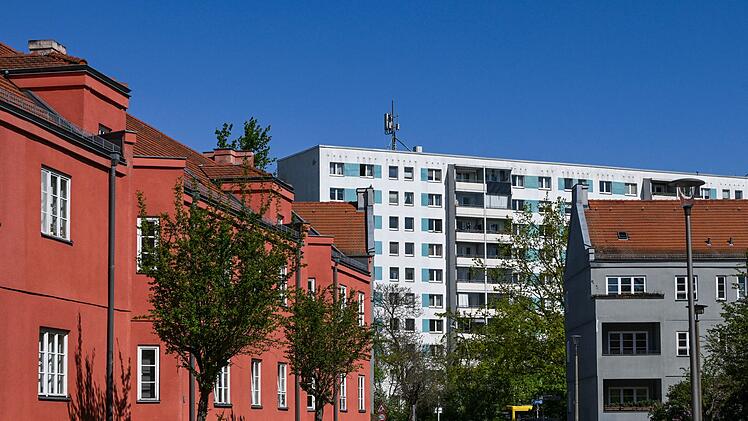 Splanemann-Siedlung und DDR-Plattenbau