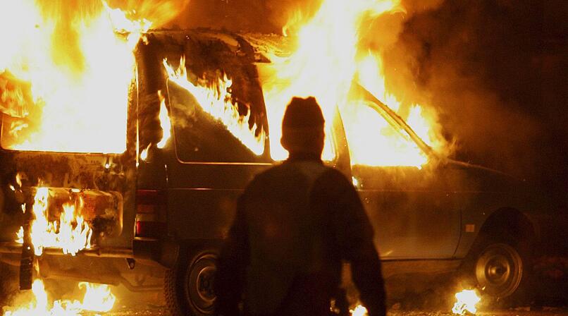 Thurnau: Transporter in Flammen - war es Brandstiftung?