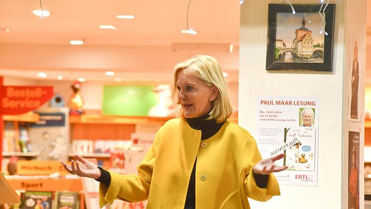 Gaby Hauptmann bei ihrer Lesung Foto: Ronald Rinklef