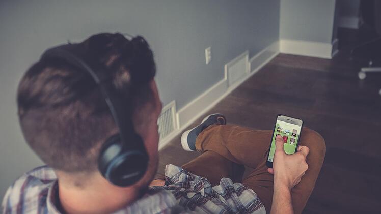 Audible, Hörbuch, Hörspiel, Kopfhörer
