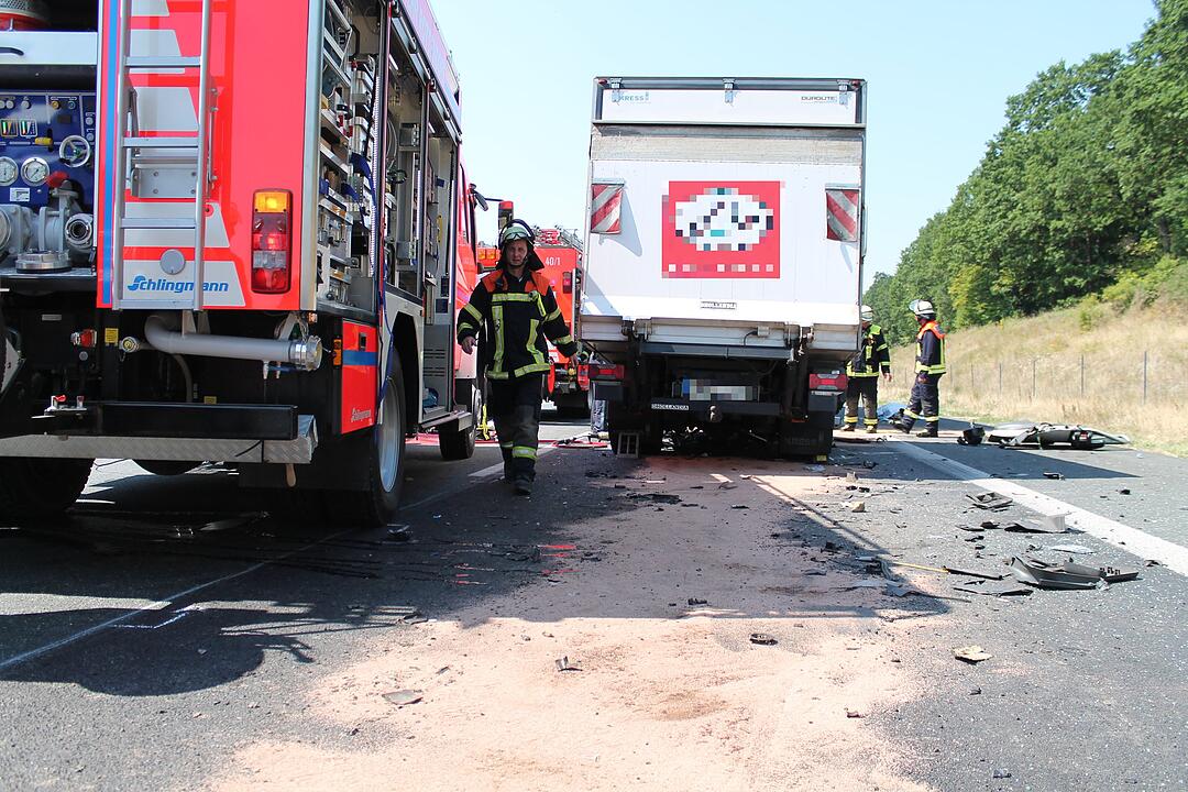 Lkw-Fahrer überlebt Unfall nicht