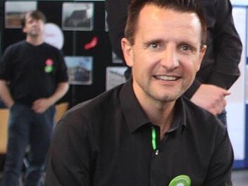 Bürgermeister Andreas Hügerich bei der Eröffnung der Zukunftswerkstatt in der Stadthalle Lichtenfels
