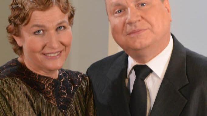Die Zwei aus der fränkischen Fastnacht: Gerlinde Heßler und Peter Kuhn in der Sendung "Frech und frei". Foto: BR/Dorit Schatz