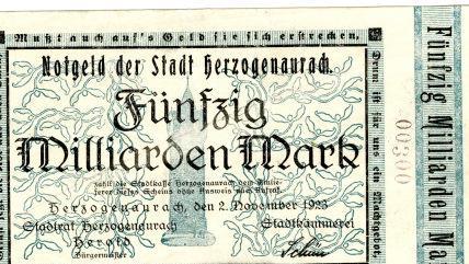 Zu den Hochzeiten der Inflation 1923 wurde auch in Herzogenaurach eigenes Geld gedruckt.  Repro: Klaus-Peter G&auml;belein