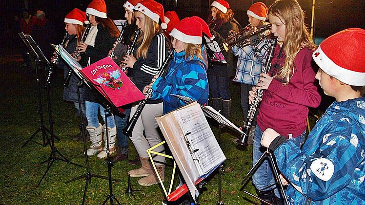 Waischenfelder Adventskalender mit den Zwitscherfinken. Foto: Thomas Weichert
