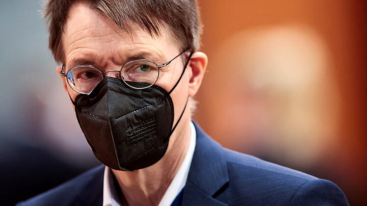 Auch Gesundheitsminister Karl Lauterbach (SPD) hatte sich für eine Neuausrichtung der Kontaktnachverfolgung ausgesprochen.