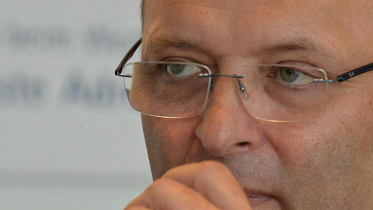 IHK-Präsident Heribert Trunk war der Wunschkandidat von CSU und Freien Wählern für den Vorsitz des Wirtschaftsbeirats in Bamberg. Doch gegen eine rot-grüne Mehrheit konnten sie sich nicht durchsetzen. Foto: Ronald Rinklef