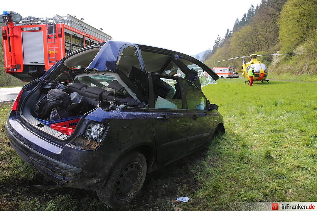 Frontalzusammenstoß bei Wallenfels: Eine Person schwer verletzt