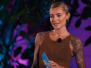 Sophia Thomalla regt sich über die planlosen Singles auf.