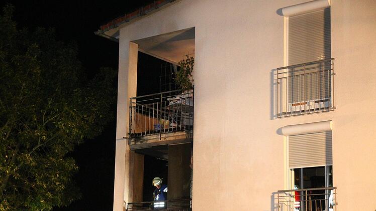 Großeinsatz am Seniorenheim am Schwedensteg. Foto: Jürgen Gärtner