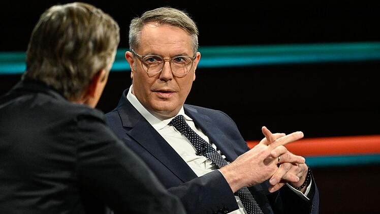 Markus Lanz lachte, als Alexander Schweitzer versuchte, die Worte von Bärbel Bas zu verteidigen.