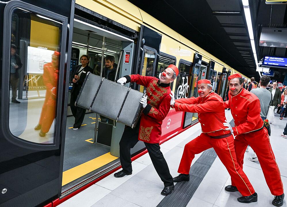 Er&ouml;ffnung der S-Bahnstrecke Hauptbahnhof-Gesundbrunnen