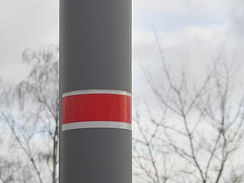 Wenn diese Folie an der Laterne klebt, müssen Autofahrer aufpassen.Foto: Gerhard Meißner/Archiv/Symbolbild