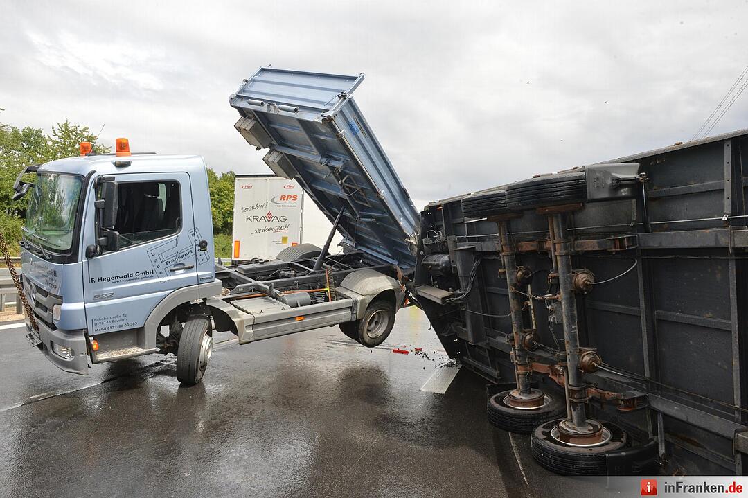 LKW_Unfall_A70_Hallstadt (25)