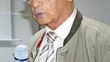 Der bisherige Schatzmeister Reinhard Hautmann verzichtete auf eine erneute Kandidatur und rechnete mit OB Uwe Kirschstein ab.