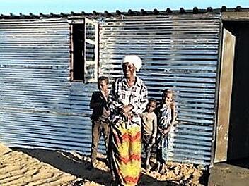 Von den Spendengeldern hat der Verein zur Hilfe für Kinder der Dritten Welt e.V. dieses Haus in  Rundu, Namibia gebaut. Foto: Heinrich Hackenberg