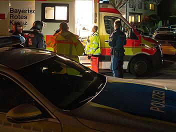 Verdacht auf versuchte Tötung in Bayreuth: Polizei fahndet nach Tätern Verdacht auf versuchte Tötung in Bayreuth: Polizei fahndet nach Tätern