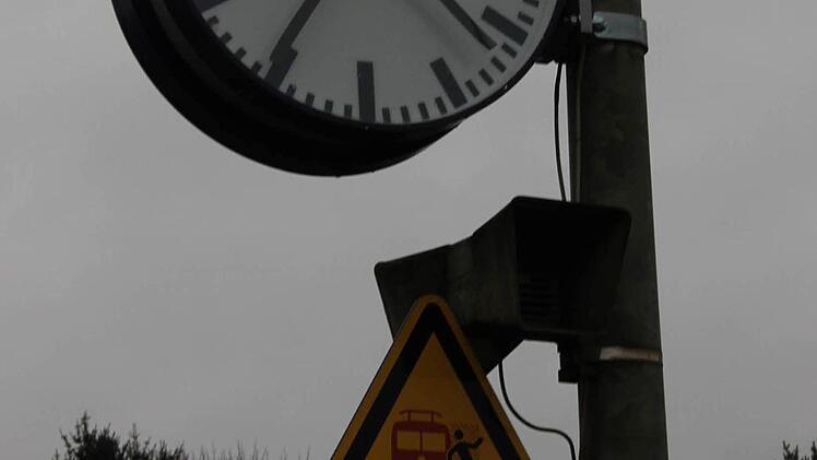 Beide Uhren funktionieren nicht. (Foto: Friedwald Schedel)