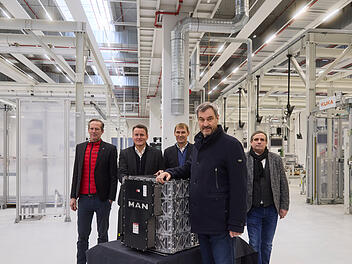 Söder lobt neues MAN-Werk in Nürnberg: "Gutes Signal in schweren Zeiten"