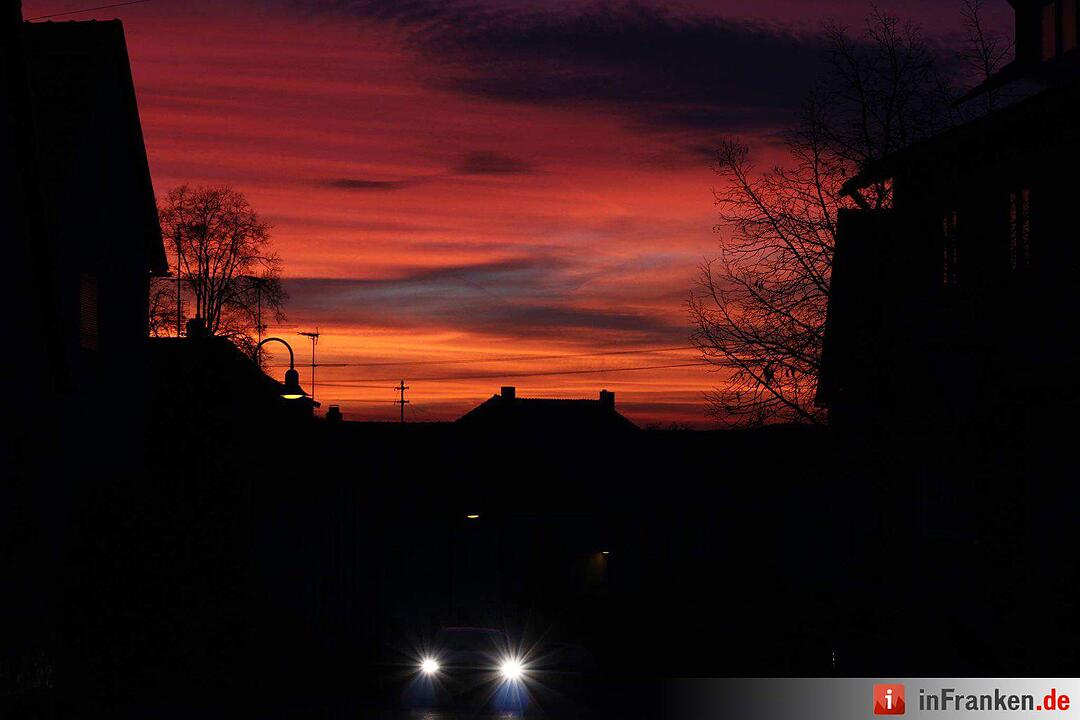 Abendrot vom 8.11.2015 - Die Bilder unserer Leser