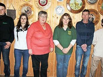 Der Vorstand des Heilgersdorfer Schützenvereins "Schwarzer Keiler" (von rechts): Ingo Janicek, Klaus Engelmann, Carola Vetter, Hella Steinert, Nicole Lehnick und Kai Scheppe Foto: Bettina Knauth