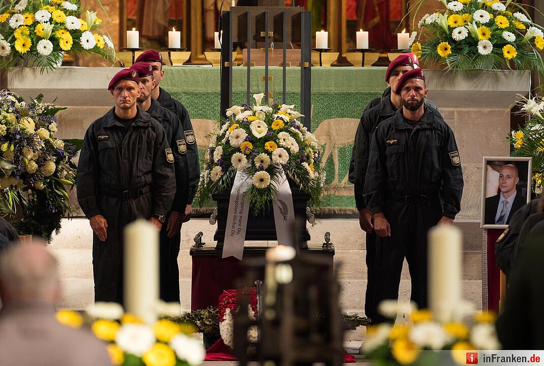 Trauergottesdienst für getöteten Polizisten
