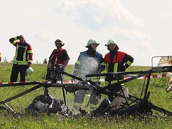 Das Ultraleichtflugzeug brannte völlig aus. Foto: Archiv/Jürgen Gärtner