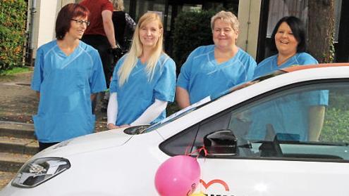 Der ambulante Pflege- und Begleitungsdienst der Awo nahm seinen Dienst auf mit (von links) Elke Jähnel, Einrichtungsleiterin Bianca Michel, Monika Rauh und Stefanie Meier.