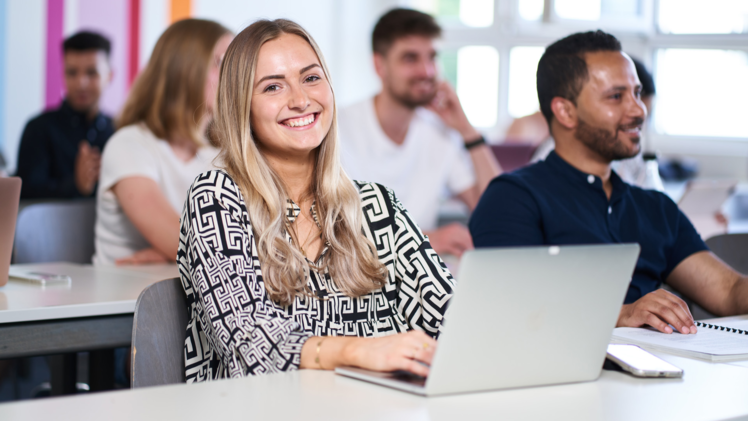 Studium an der Hochschule Coburg: Darum lohnt sich das Orientierungssemester für dich