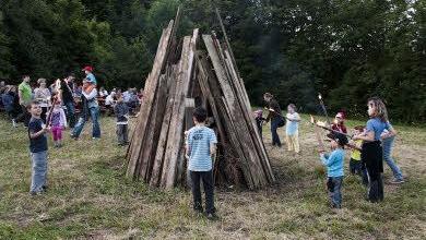 Das Johannisfeuer in Affalterthal soll böse Geister vertreiben.