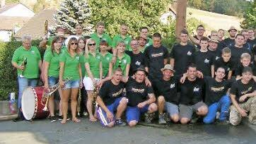 Gruppenbild nach getaner Arbeit