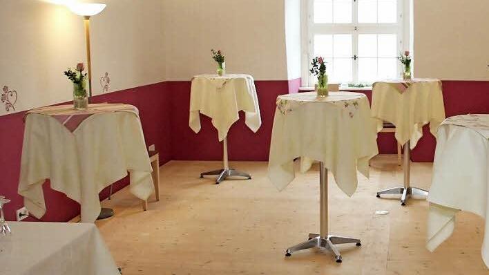 Reichlich Platz für Hochzeitsfestgäste bietet der neue Empfangssaal auf der Festung Rosenberg. Foto: Marco Meißner