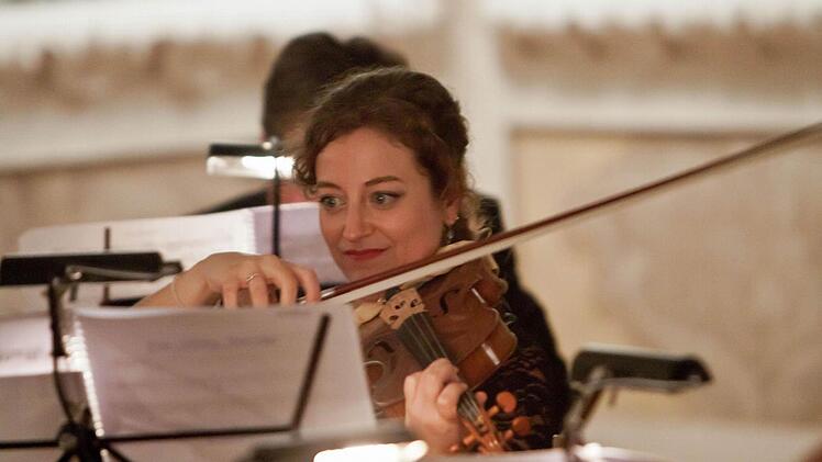 Alejandra Navarro (Violine)Foto: Jochen Berger