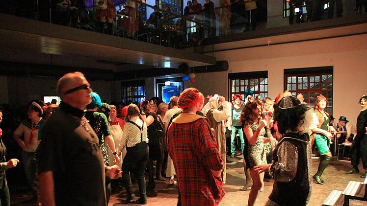 Stimmung in der Kulturfabrik.  Foto: Andreas Dorsch