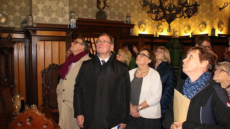 Eindrücke von der Sondersitzung des Bezirkstages in Aschach mit Besichtigung des Schlosses. Foto: Ralf Ruppert