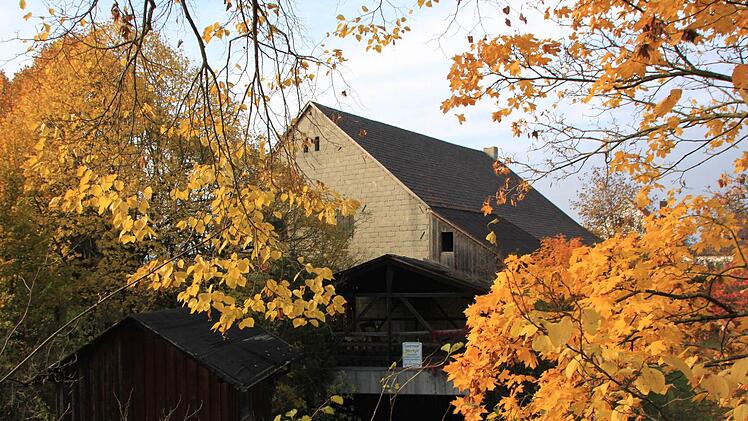 Landwirtschaftlich genutzt wurde einst ein Teil des "Bären"-Grundstücks; davon zeugen noch die Scheunen Foto: Matthias Einwag