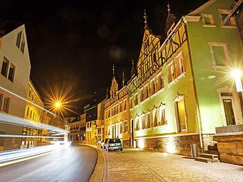 Die Stadt Ludwigsstadt stellt ihre Straßenbeleuchtung komplett auf moderne und sparsame LED-Technik um. Foto: Florian Bauer